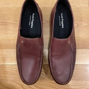MAKE AN OFFER Hush Puppies Brown Men’s Loafers